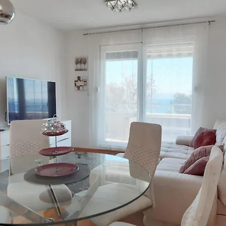 Apartment Luxury Znjan Beach